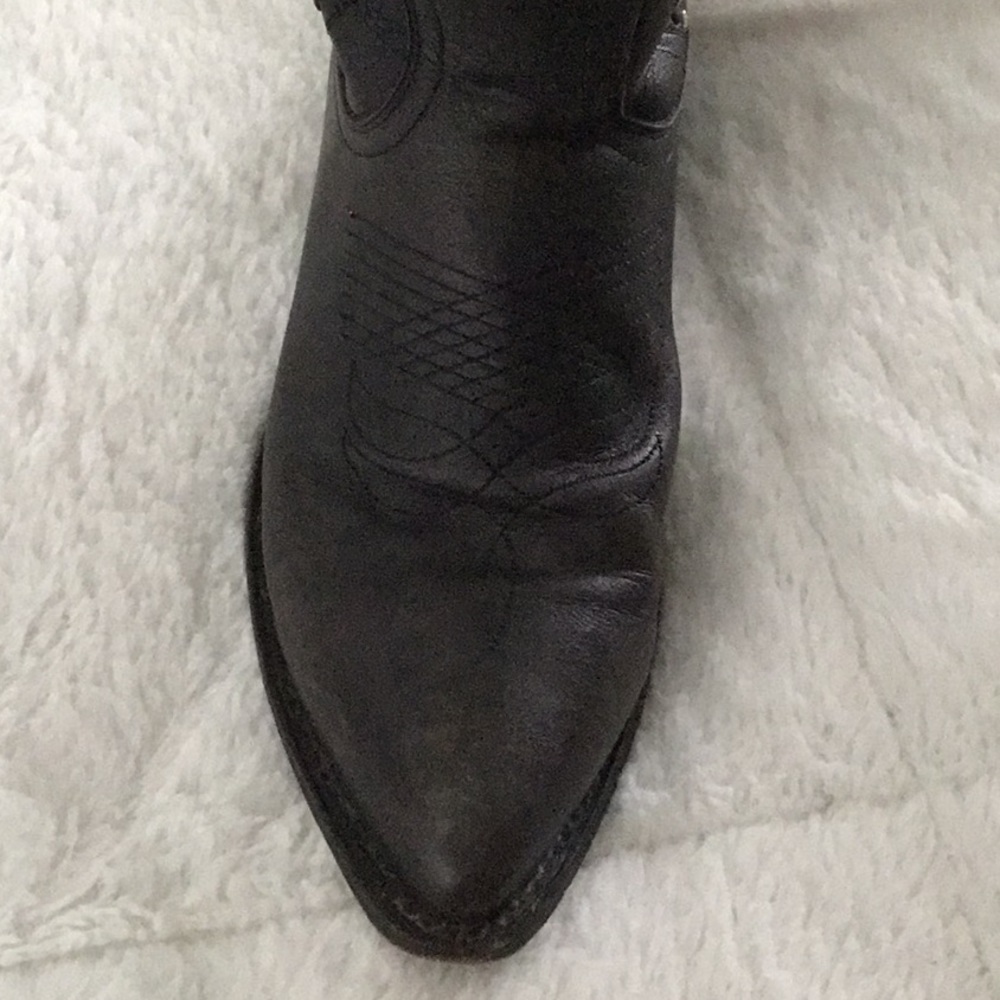 Frye Billy stud pull on cowboy boots - Picture 4 of 9